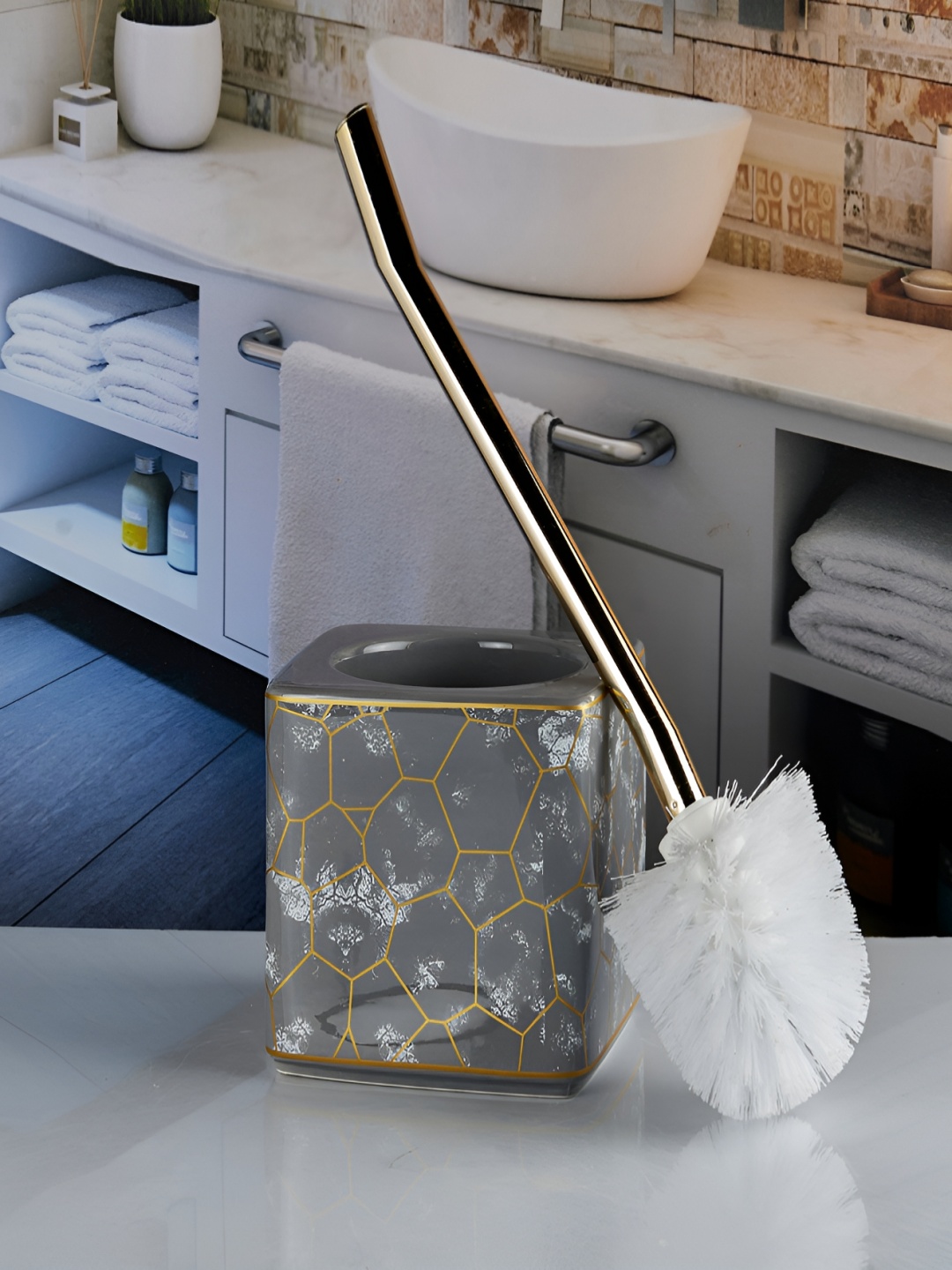 

Kookee Grey & Gold Toned Abstract Ceramic Toilet Brush Holder