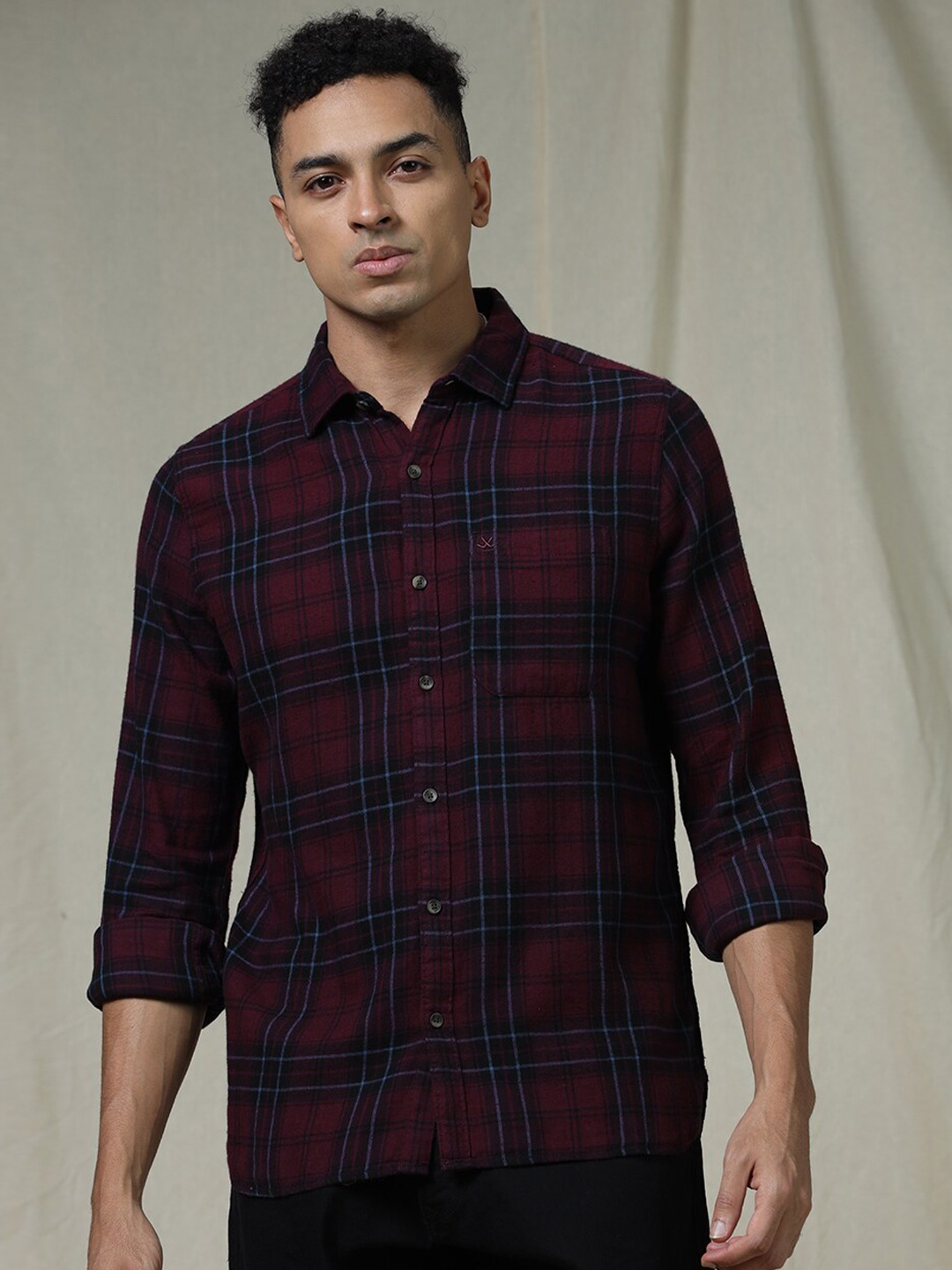 

WROGN Boxy Tartan Checked Spread Collar Long Sleeves Casual Shirt, Maroon
