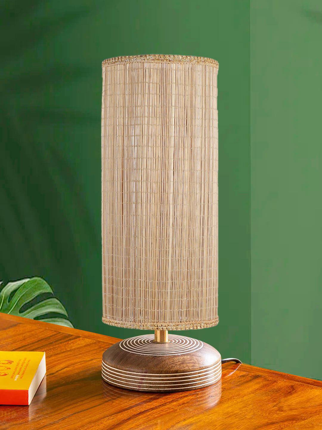

Devansh Beige Textured Wooden Traditional Cylindrical Shaped Table Lamp