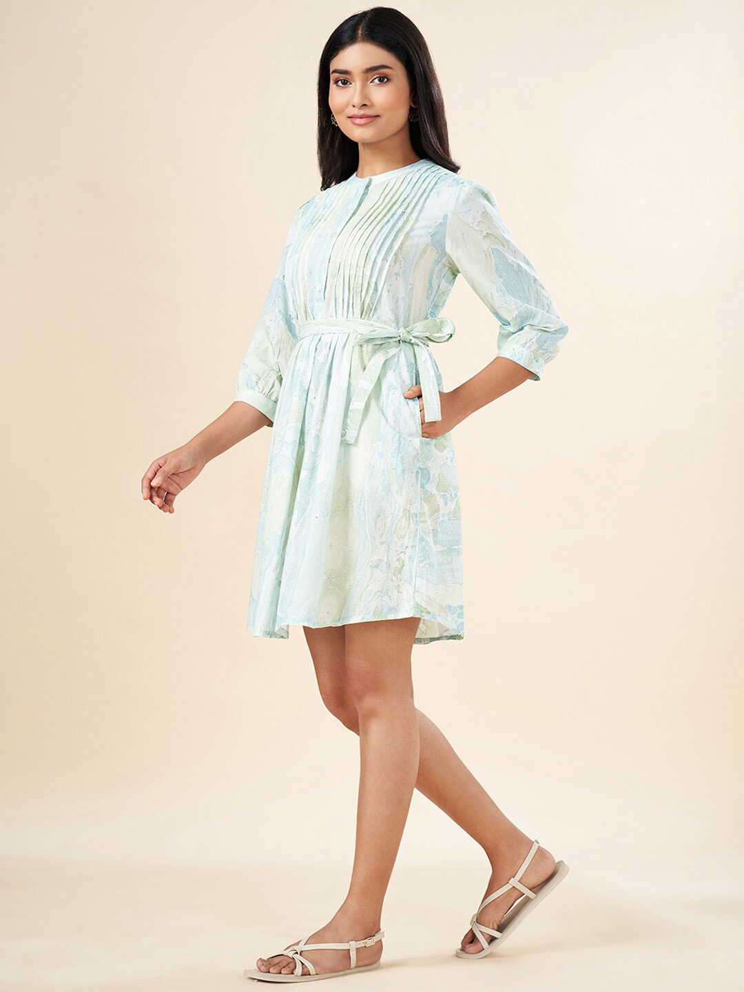 

AKKRITI BY PANTALOONS Floral Printed Pleated Detailed Pure Cotton A-Line Dress With Belt, Turquoise blue