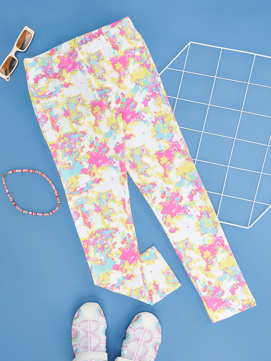 

Pantaloons Junior Girls Abstract Printed Ankle-Length Cotton Leggings, White