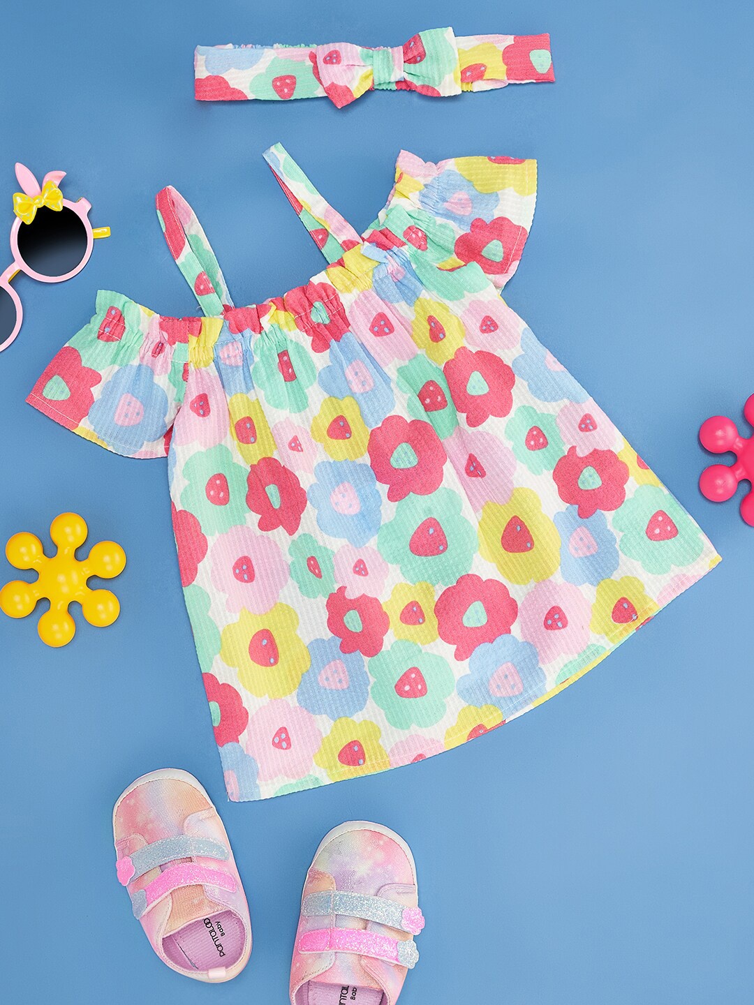 

Pantaloons Baby Infant Girls Floral Printed Gathered Pure Cotton A-Line Top With Headband, White