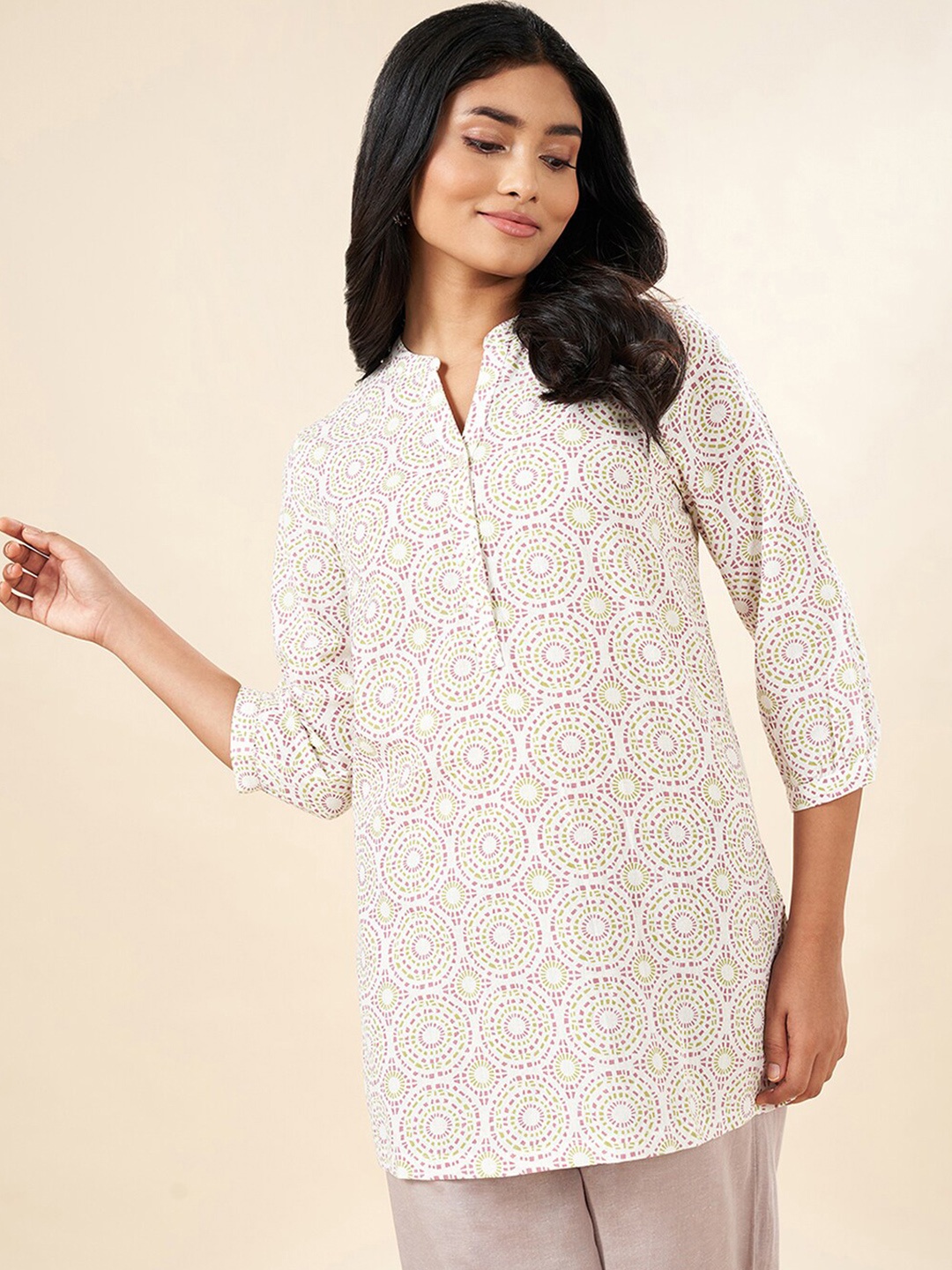 

AKKRITI BY PANTALOONS Geometric Printed Pure Cotton Tunics, Pink