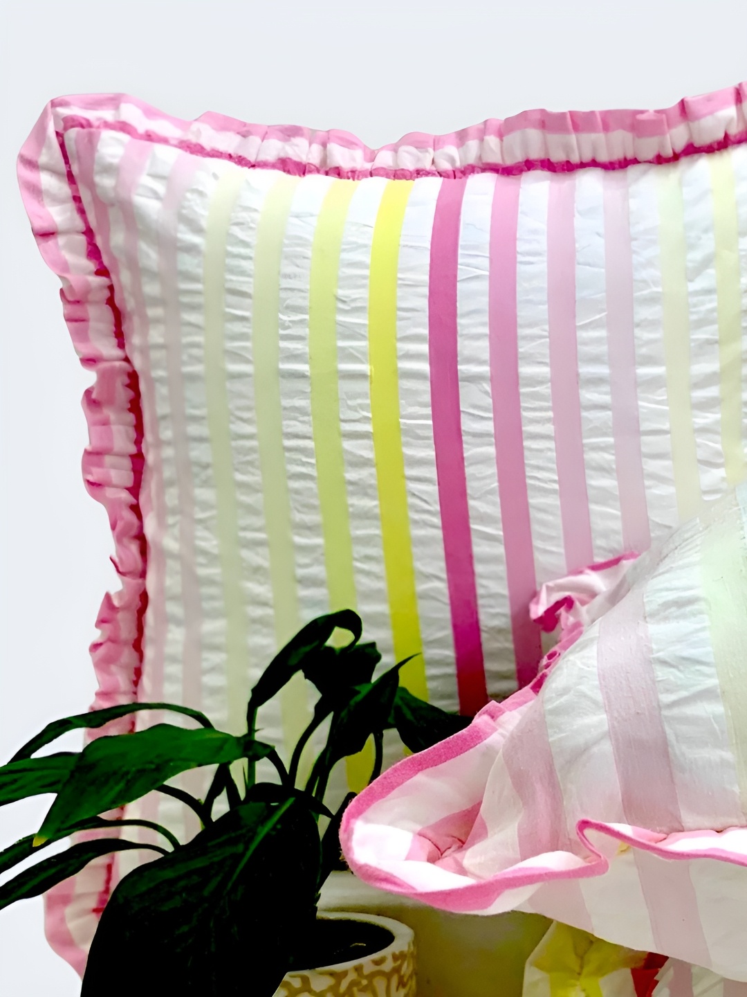 

SLEEPY THREADS Pink & White Striped Printed Ruffled Square Cushion Cover