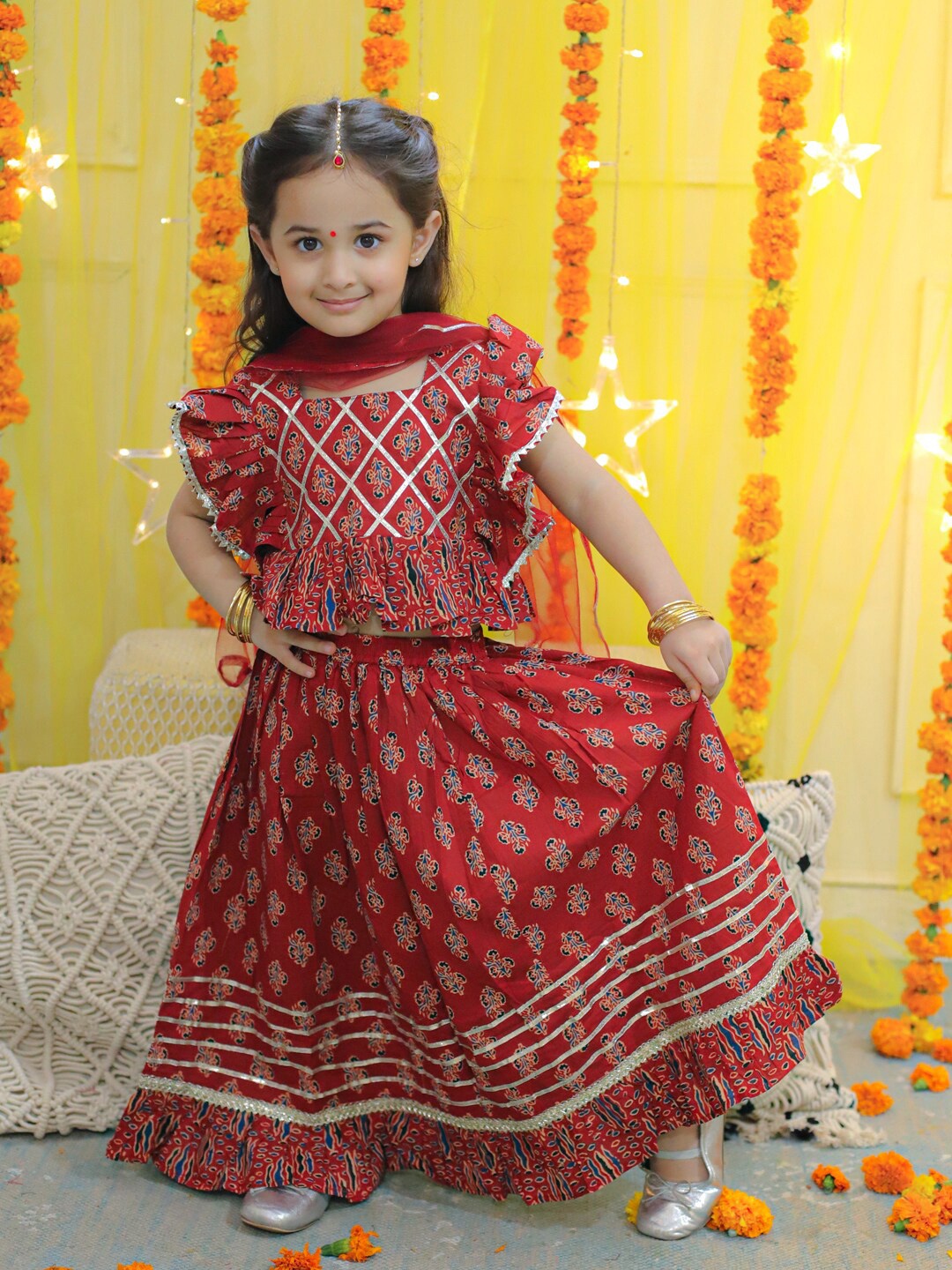 

BownBee Girls Printed Pure Cotton Ready to Wear Lehenga & Blouse With Dupatta, Red