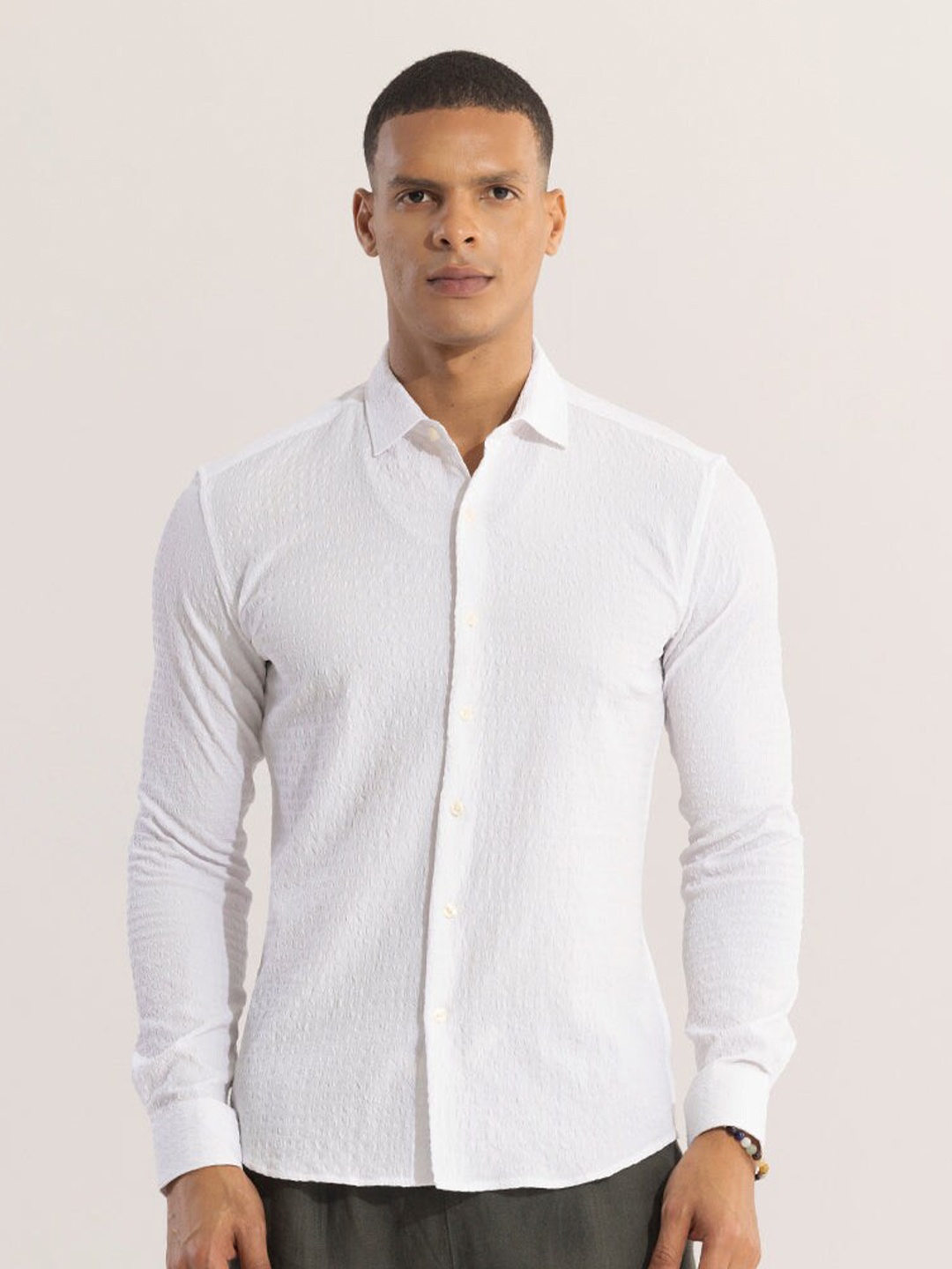 

Snitch White Self Design Classic Slim Fit Cotton Casual Shirt