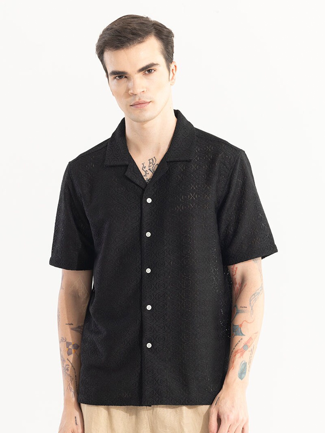

Snitch Black Self Design Classic Boxy Casual Shirt