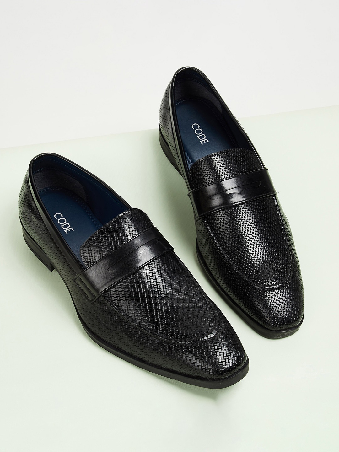 

CODE by Lifestyle Men Textured Formal Loafers, Black