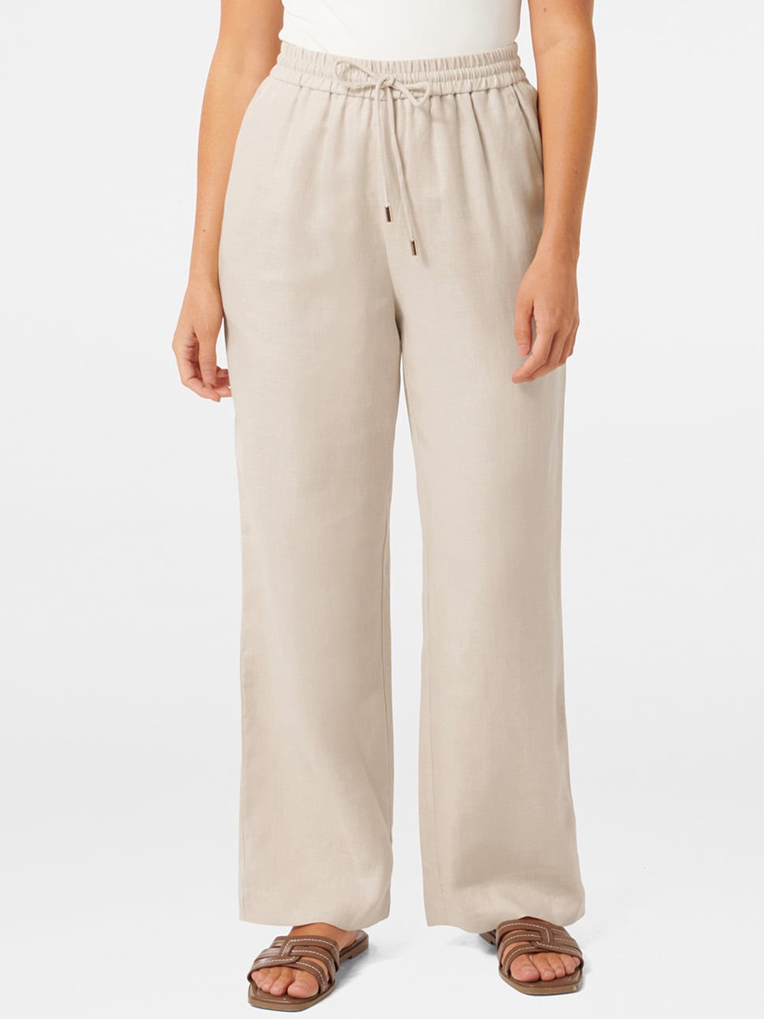

Forever New Women Relaxed Straight Fit High-Rise Trousers, Beige