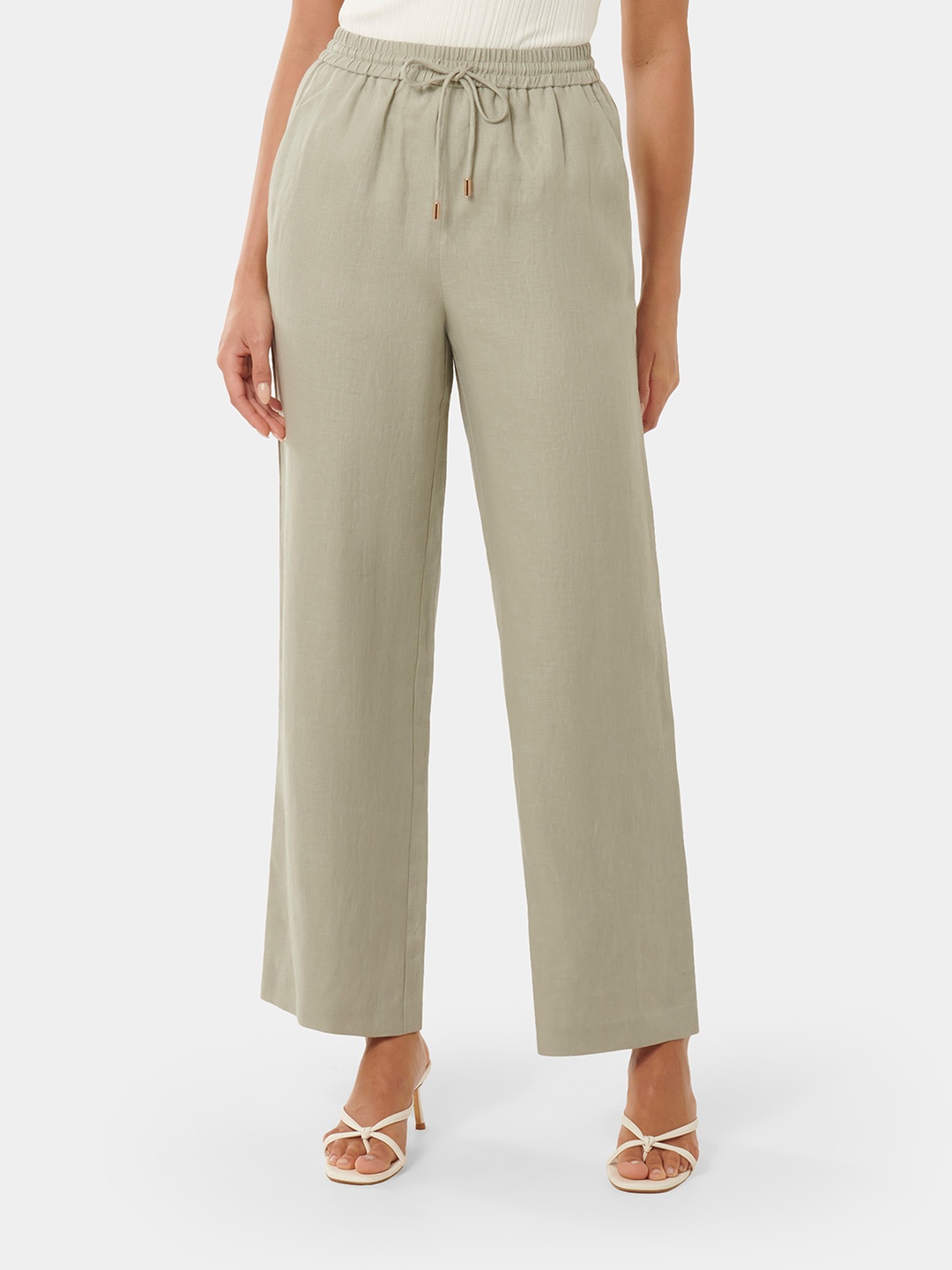 

Forever New Women Relaxed Straight Fit High-Rise Linen Parallel Trousers, Green