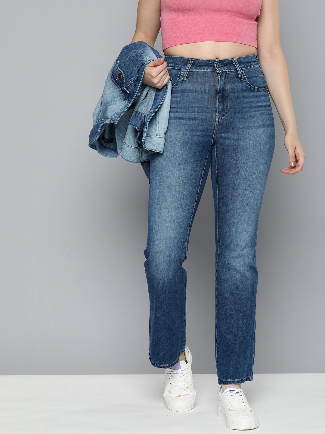 

Levis Women Bootcut High Rise Light Fade Stretchable Jeans, Blue