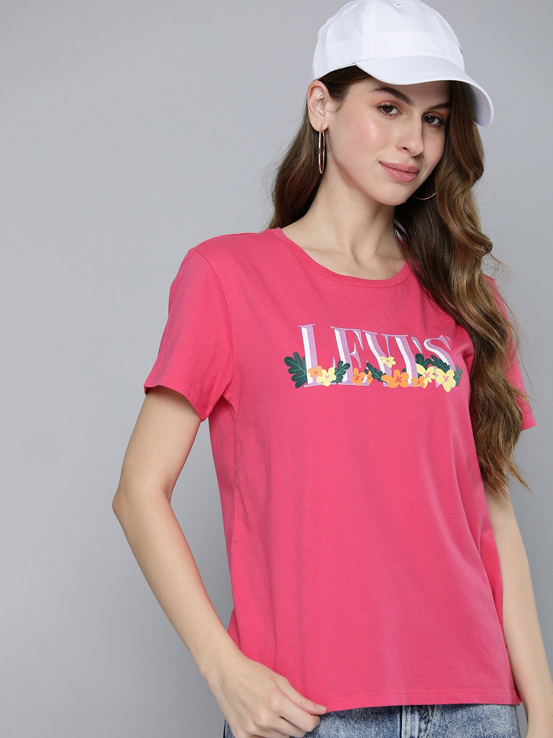 

Levis Brand Logo Printed Pure Cotton T-shirt, Pink