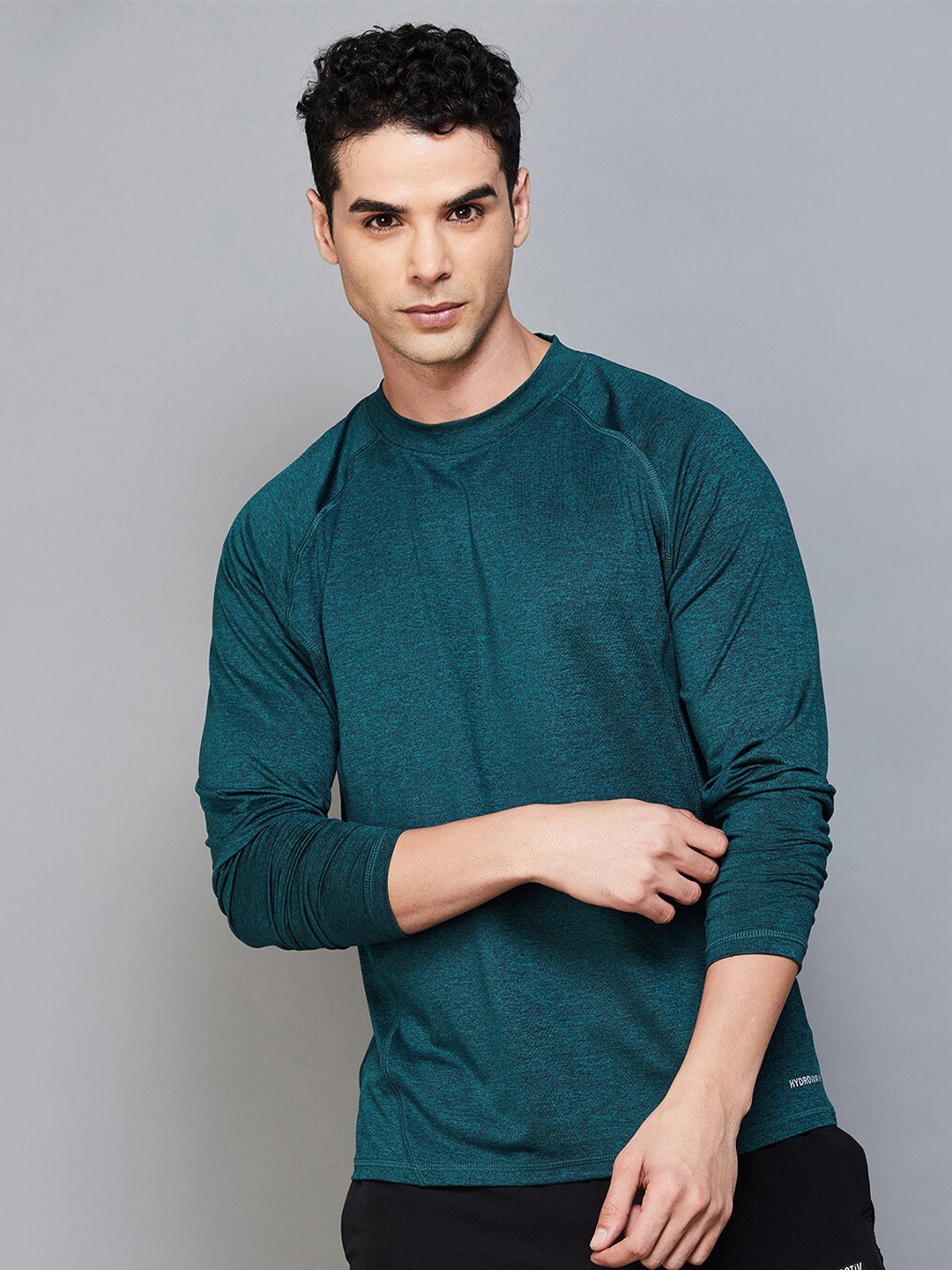 

Kappa Teal Round Neck Long Sleeves Cotton T-shirt