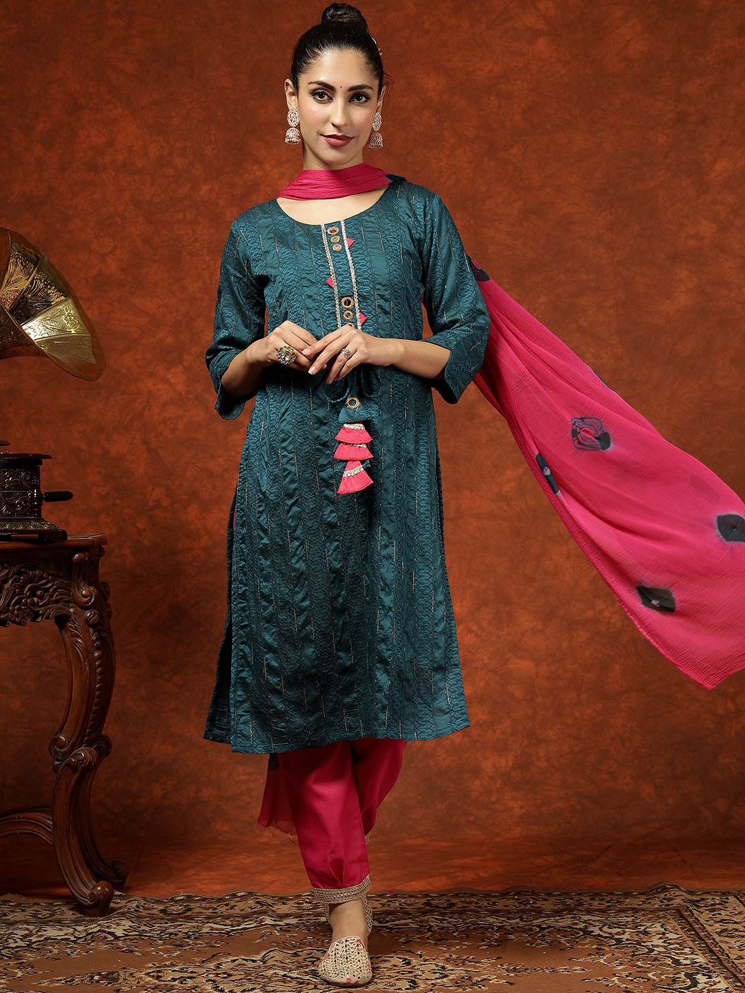 

KALINI Women Ethnic Motifs Embroidered Mirror Work Chanderi Silk Kurta Set, Teal