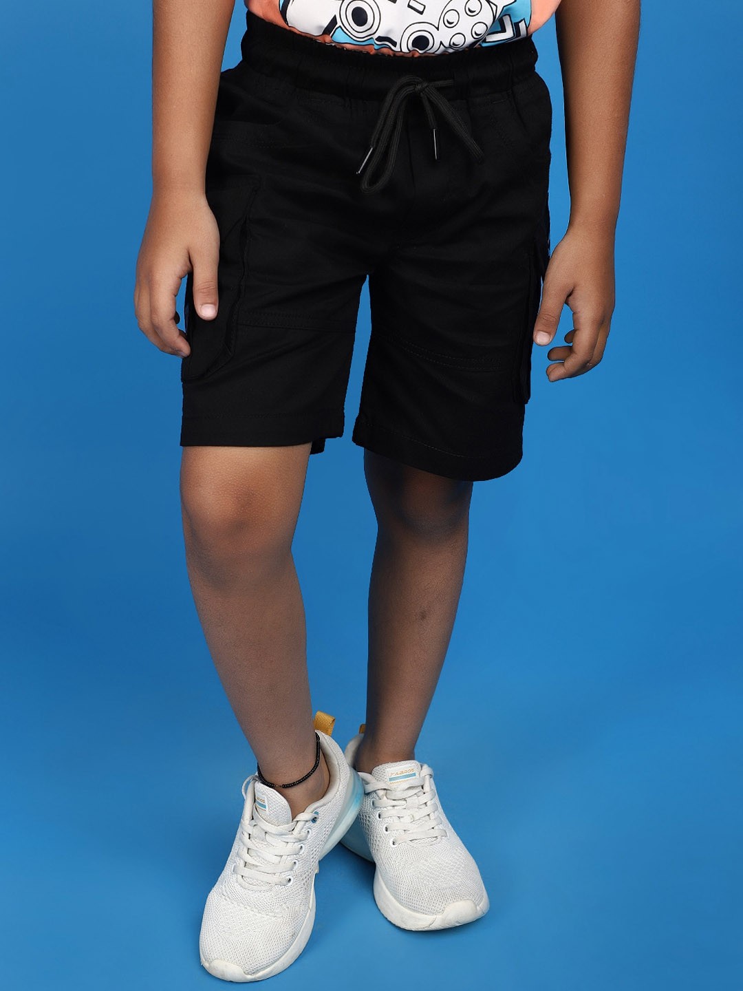 

V-Mart Boys Mid-Rise Cotton Shorts, Black