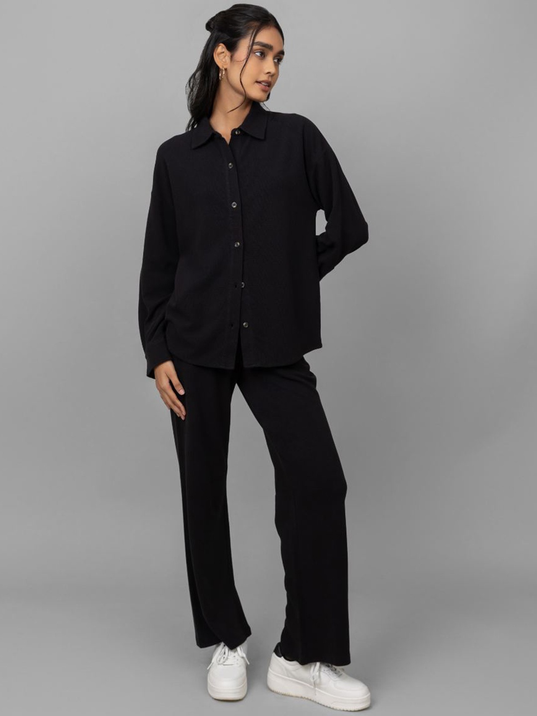 

necesera Long Sleeves Shirt With Trousers, Black