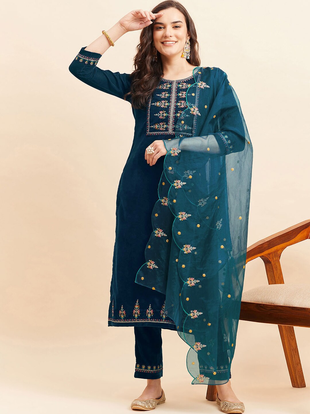 

KALINI Ethnic Motifs Yoke Design Thread Work Velvet Kurta With Trouser & Dupatta, Teal