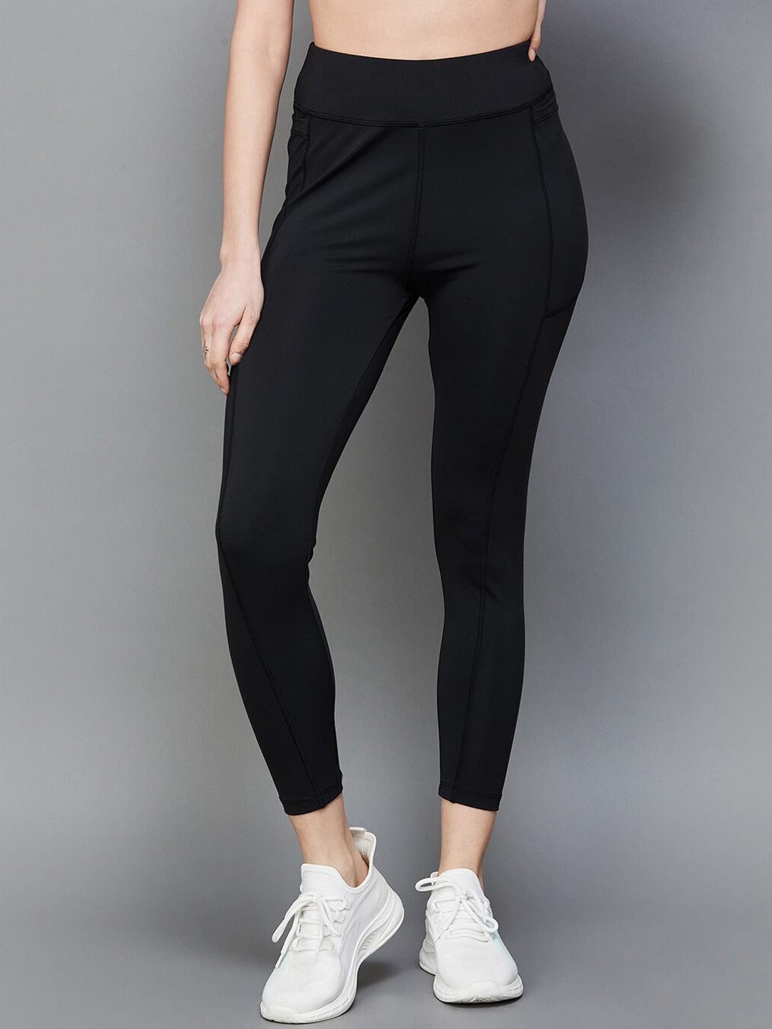 

Kappa Women Slim-Fit Ankle-Length Tights, Black
