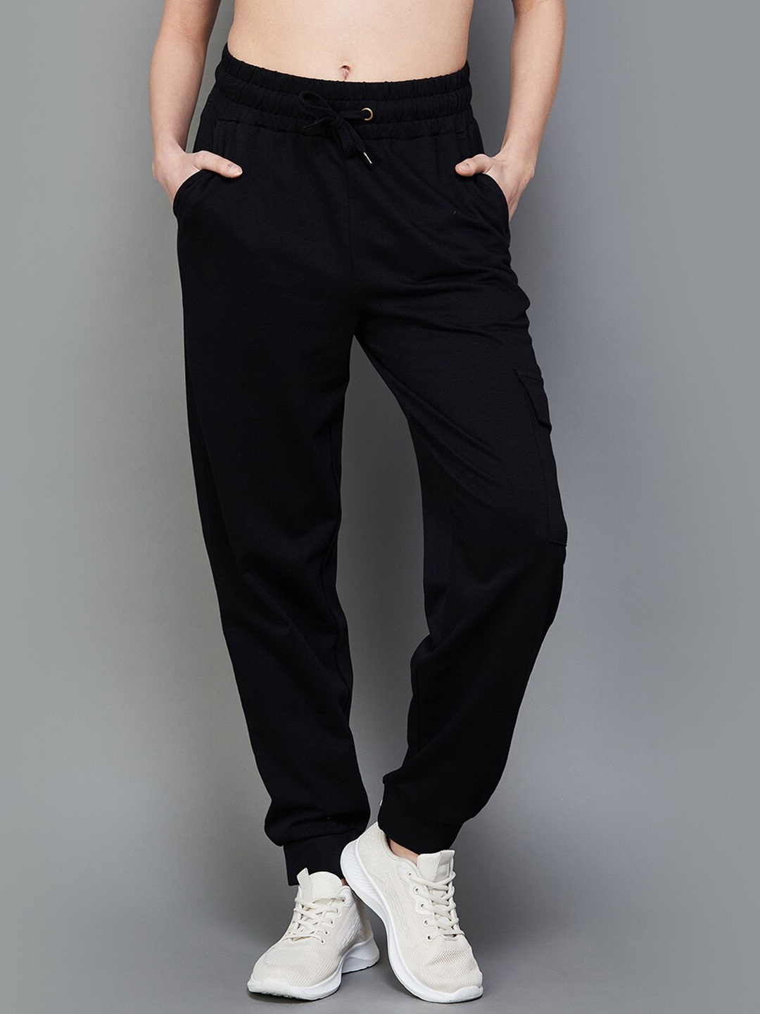 

Kappa Women Pure Cotton Mid Rise Joggers, Black