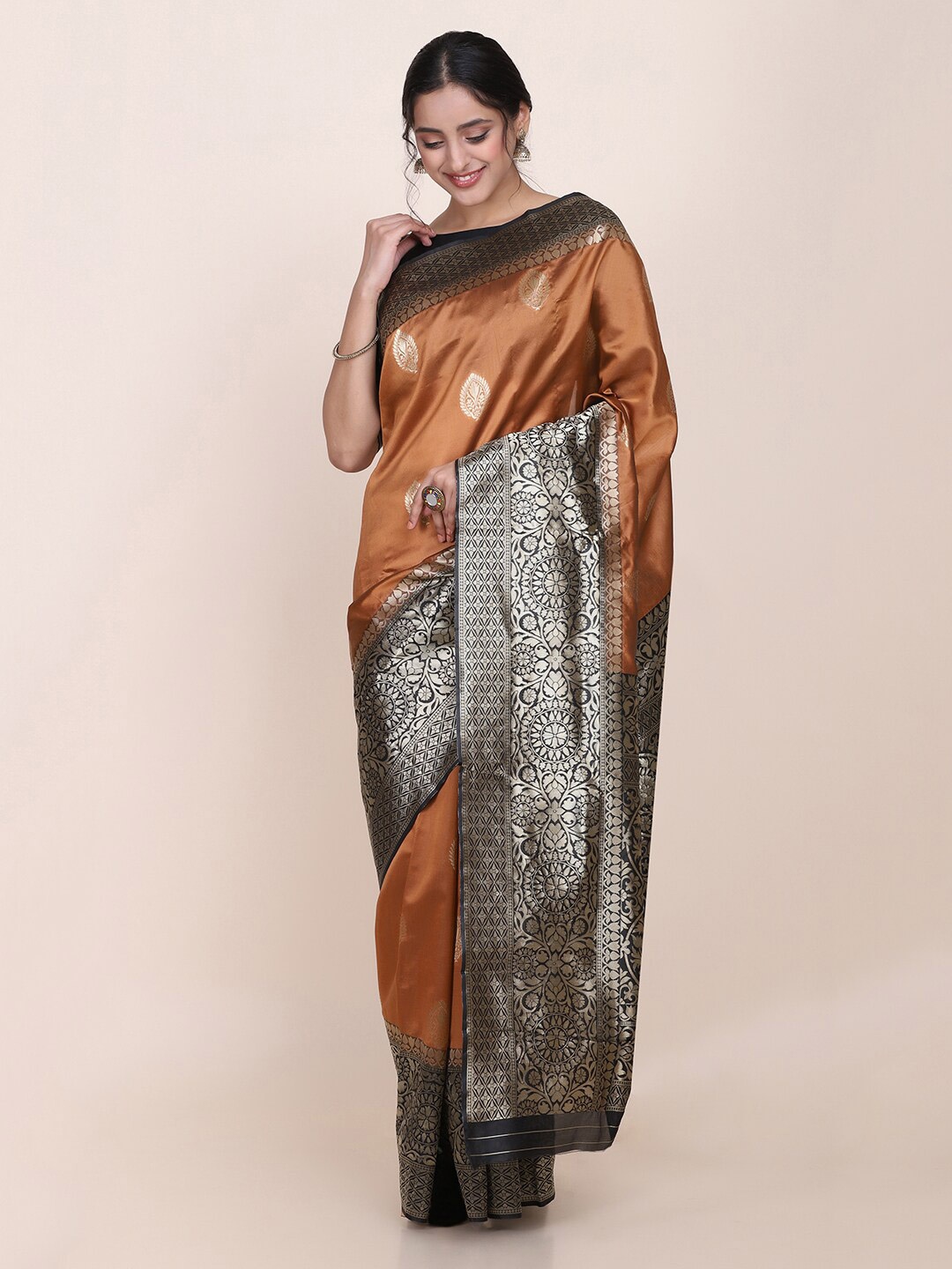 

HRITIKA Ethnic Motifs Woven Design Zari Saree, Copper