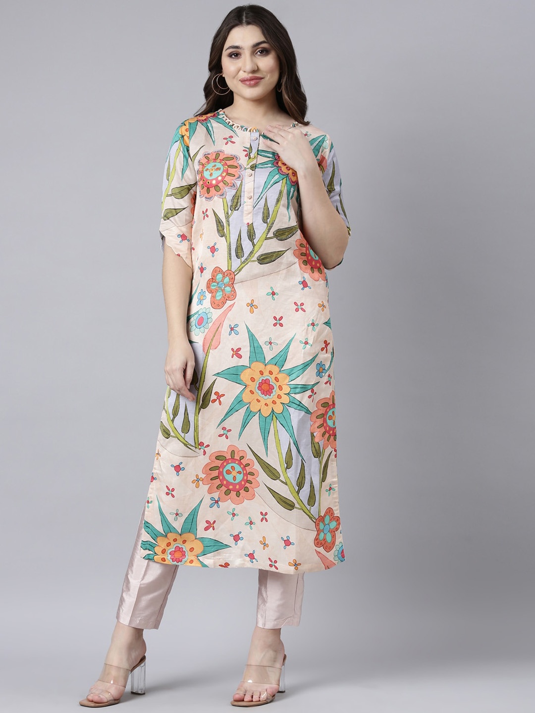 

Neerus Floral Printed Raw Silk Straight Kurta, Peach