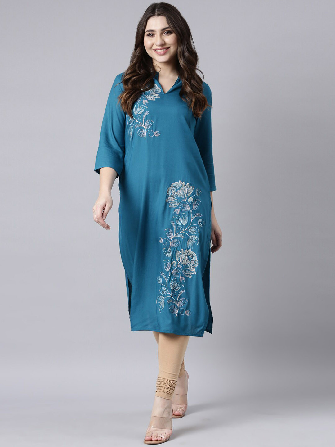 

Neerus Floral Embroidered Straight Kurta, Blue
