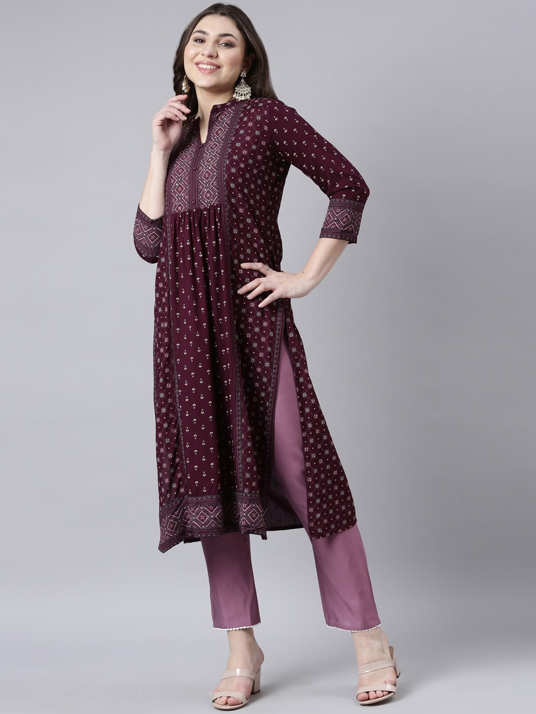 

Neerus Ethnic Motifs Printed Mandarin Collar Pleated Kurta, Burgundy