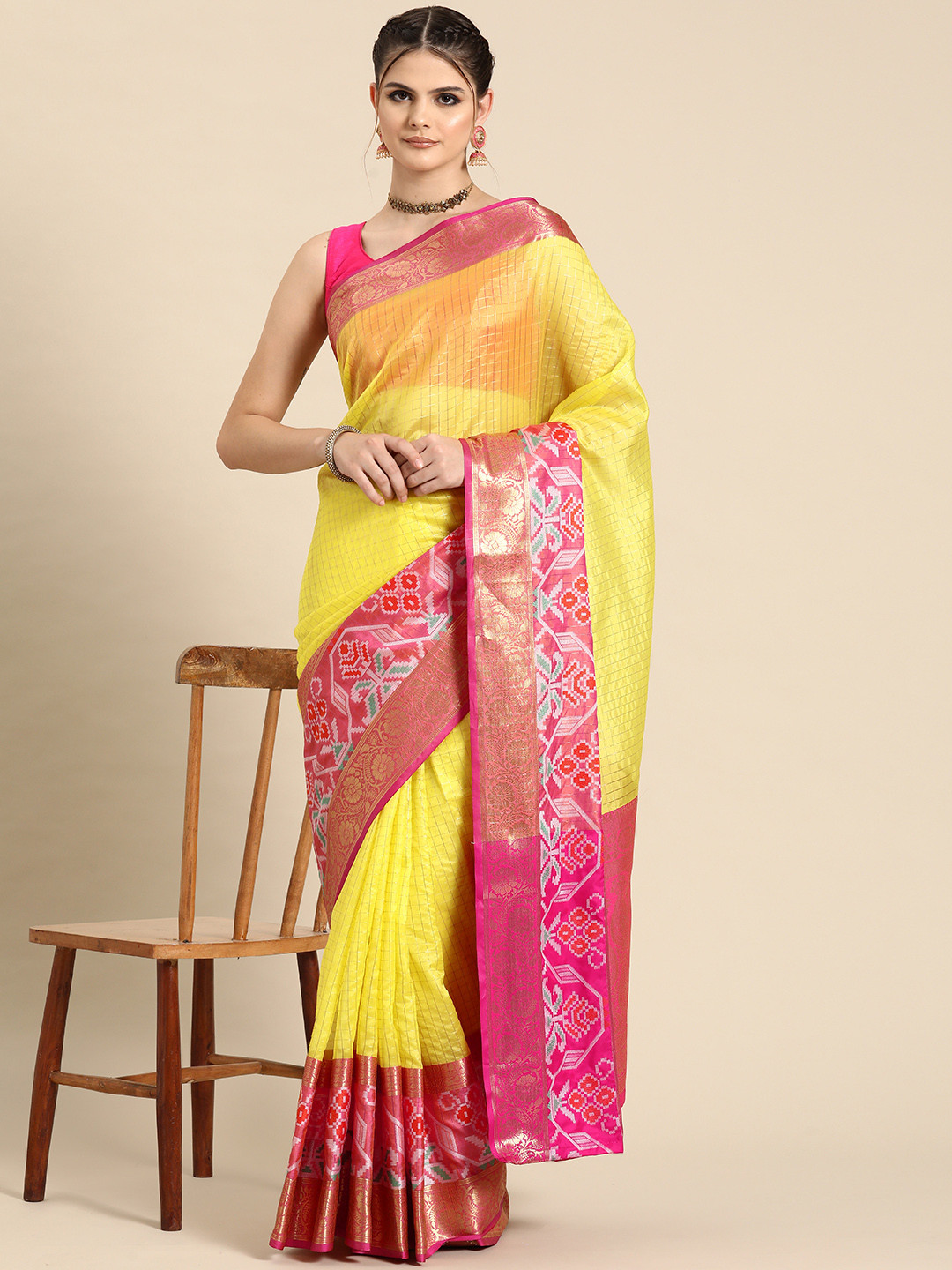 

Silk Land Checked Zari Banarasi Saree, Yellow