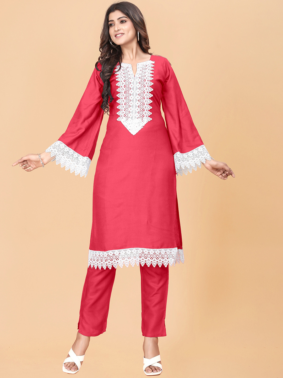

BAESD Ethnic Motifs Yoke Design Regular Kurta with Trousers, Coral