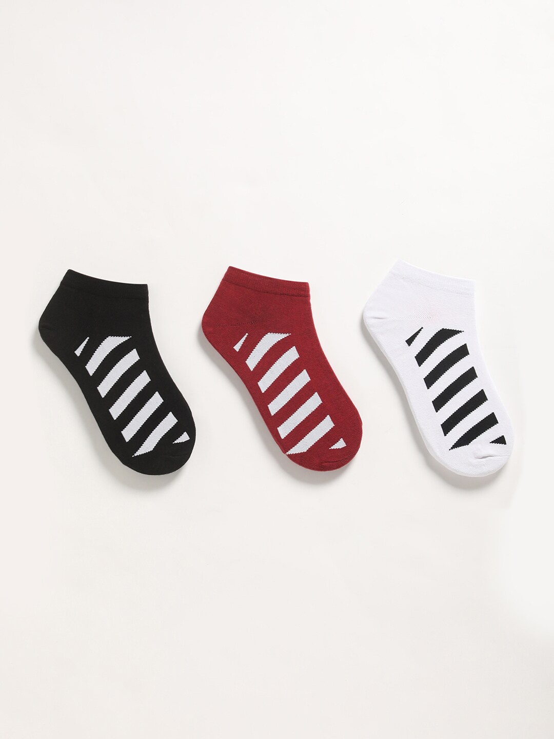 

THE BEAR HOUSE Men Pack of 3 Assorted Striped Ankle Length Socks