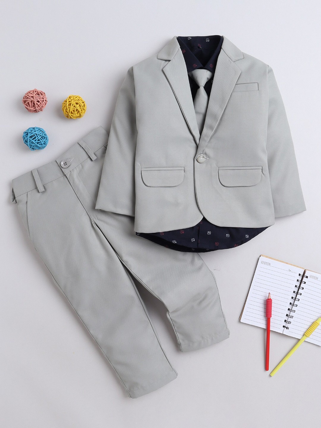 

Lil homies Boys Single-Breasted Four Piece Suit, Grey