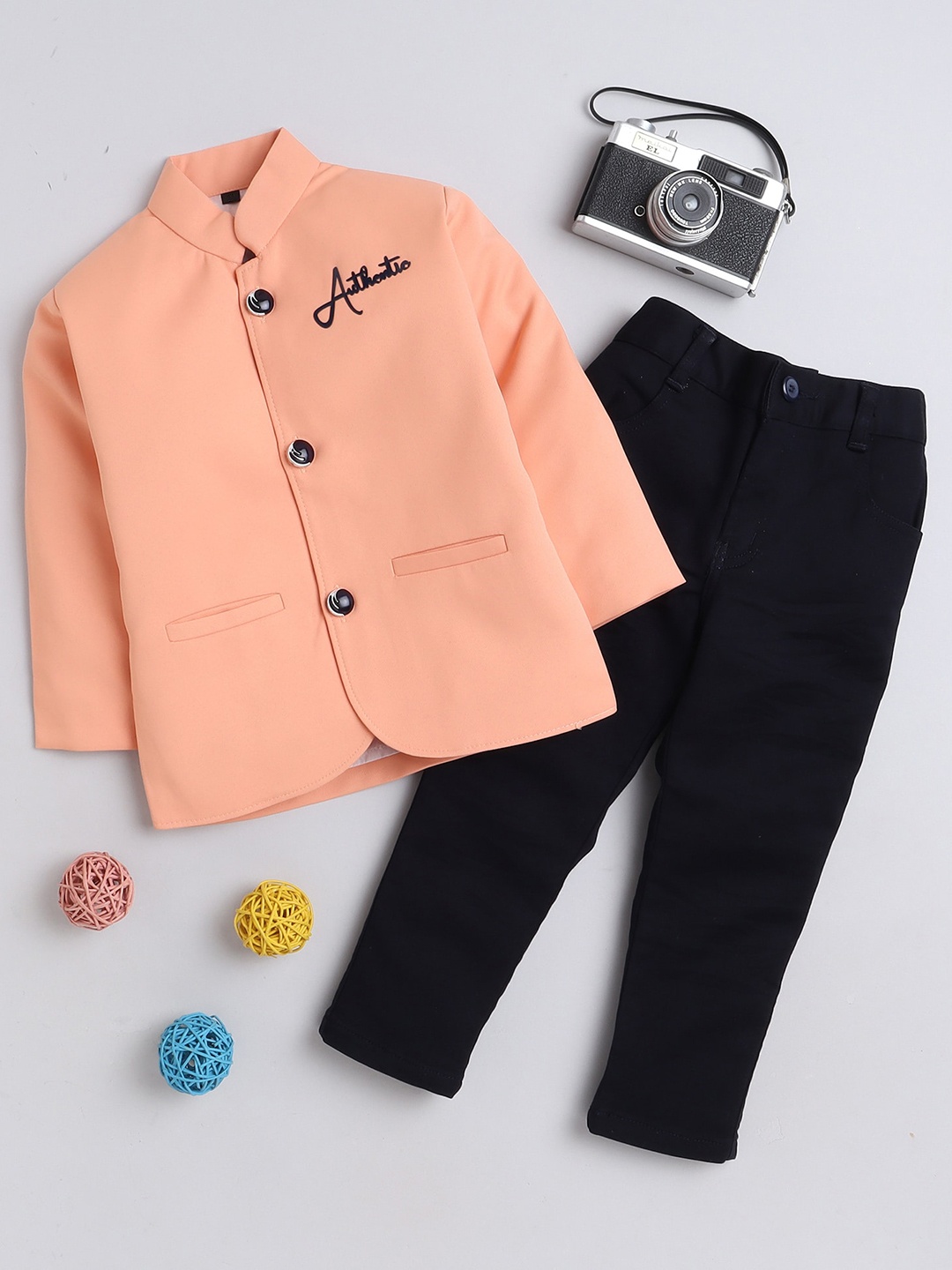 

Lil homies Boys Single-Breasted Bandhgala Two-Piece Suit, Peach