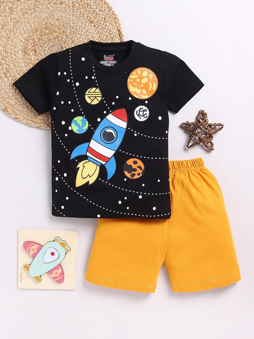 

SmartRAHO Boys Printed Pure Cotton T-shirt with Shorts, Black