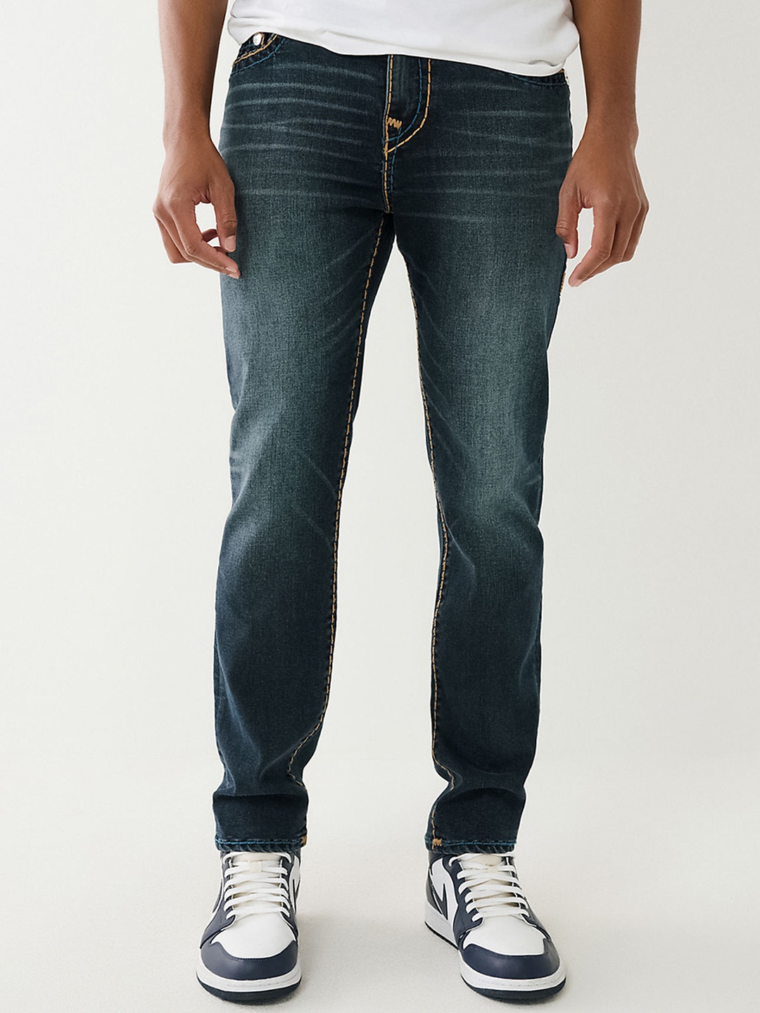 

True Religion Men Super T Rocco Mid Rise Slim Fit Light Fade Jeans, Blue