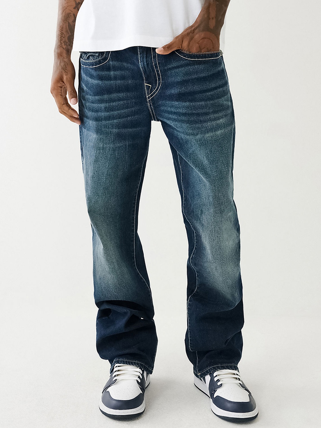 

True Religion Men SN Billy Bootcut Heavy Fade Stretchable Jeans, Blue
