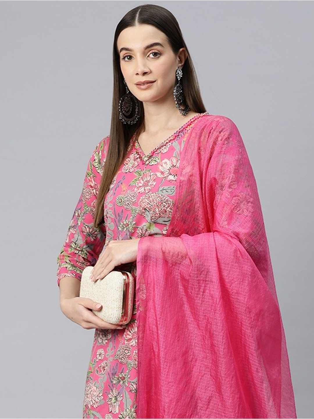 

Readiprint Women Floral Printed Regular Thread Work Pure Cotton Kurta with Patiala & With Dupatta, Pink