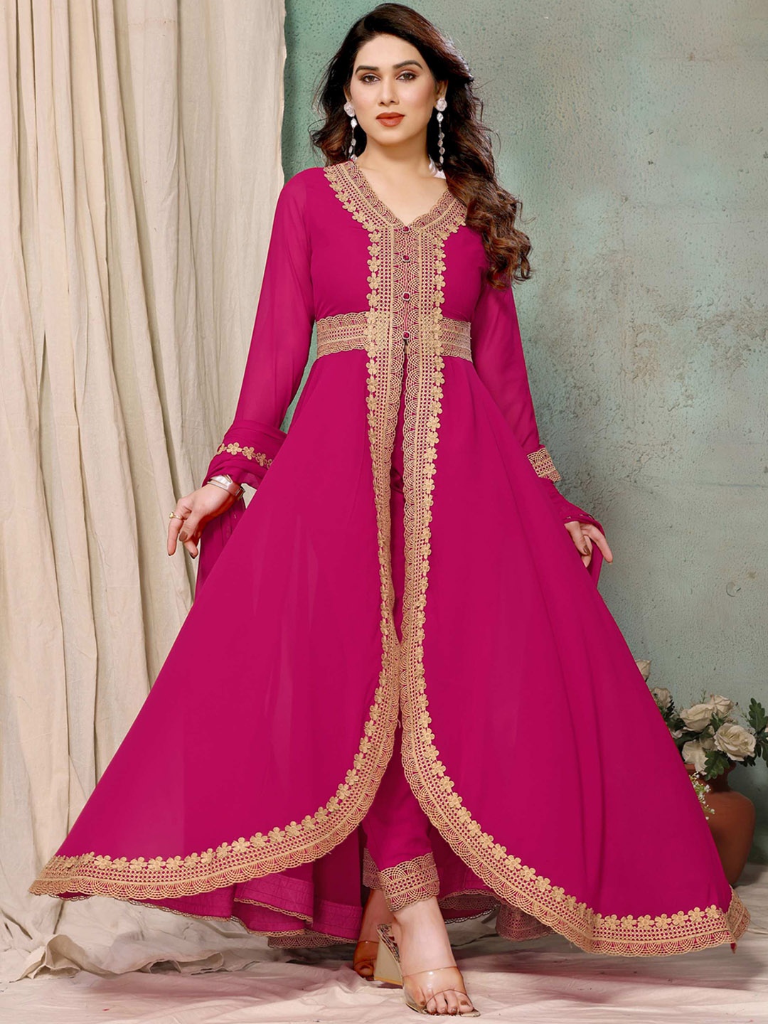 

Titanium Silk Industries Floral Embroidered Kurta With Trouser & Dupatta, Pink