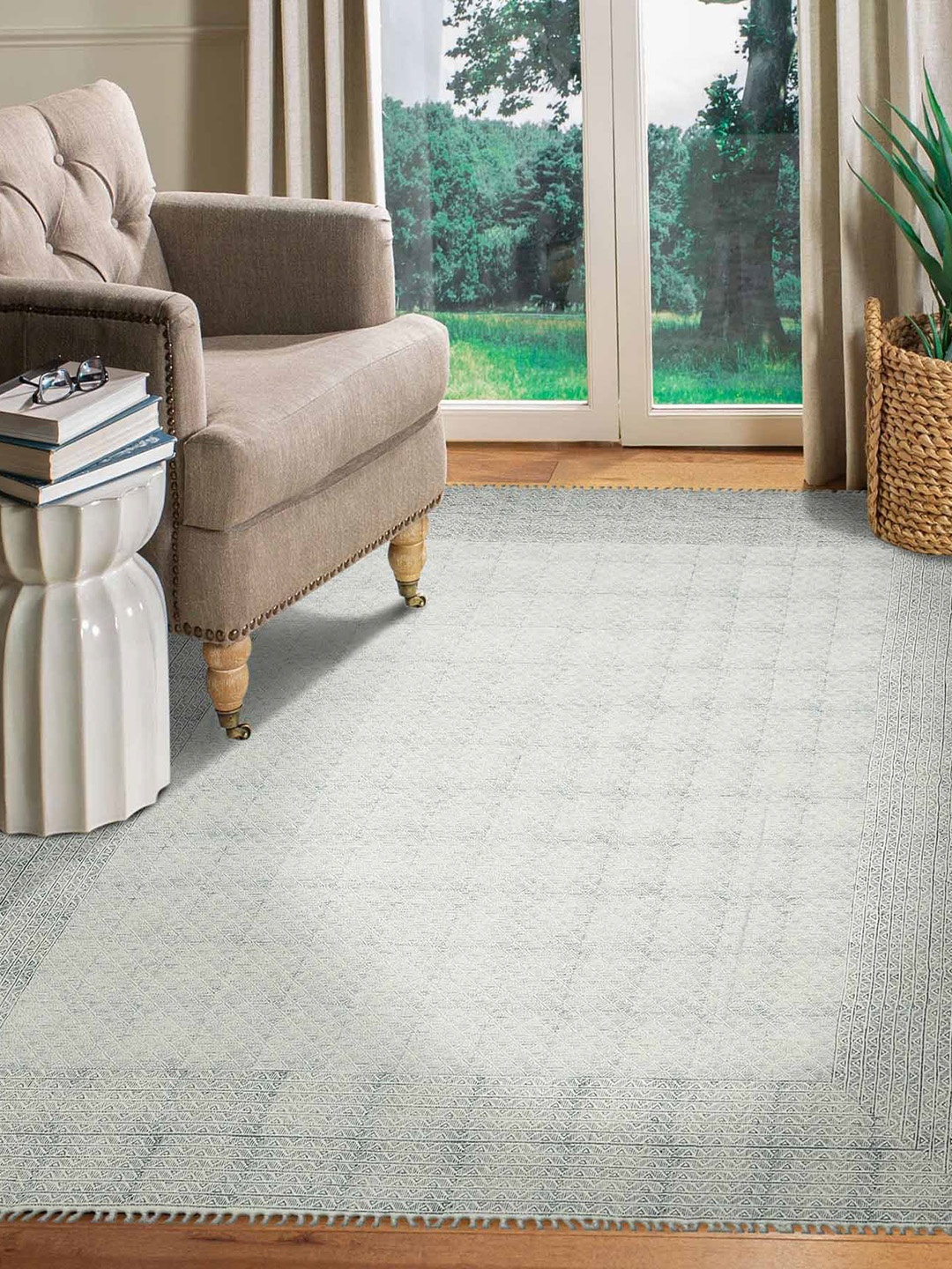 

saraswatii global Blue Geometric Hand-Tufted Carpets