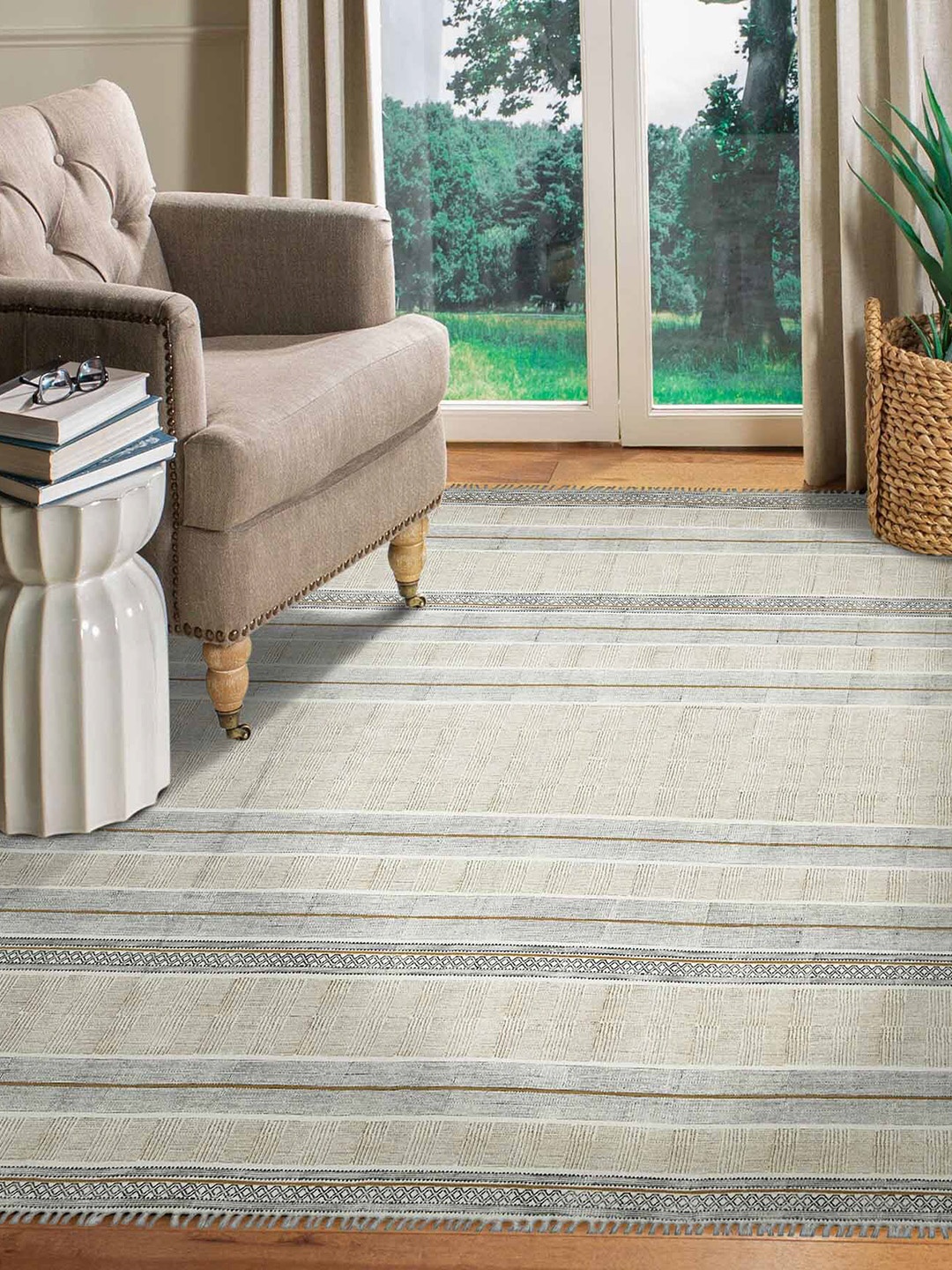 

saraswatii global Brown Striped Hand-Tufted Cotton Carpets