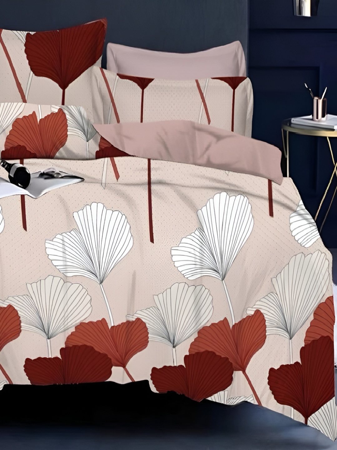 

Laying Style Peach & Red Printed Duvet Cover