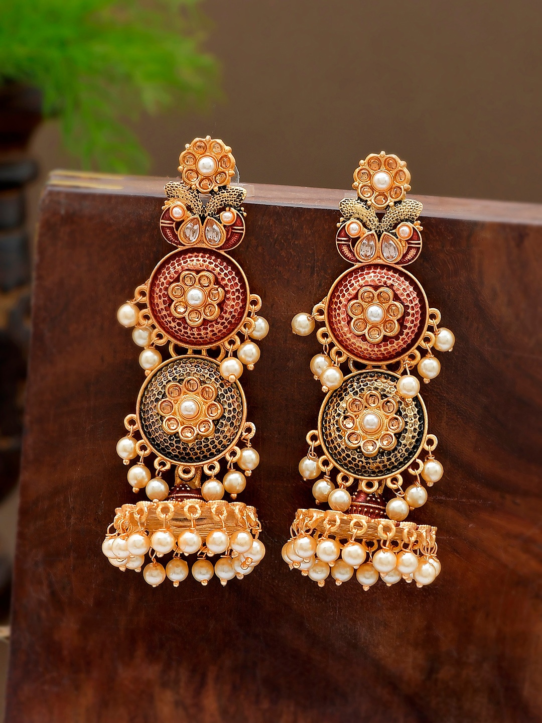 

Shoshaa Gold-Plated Kundan Studded Contemporary Jhumkas