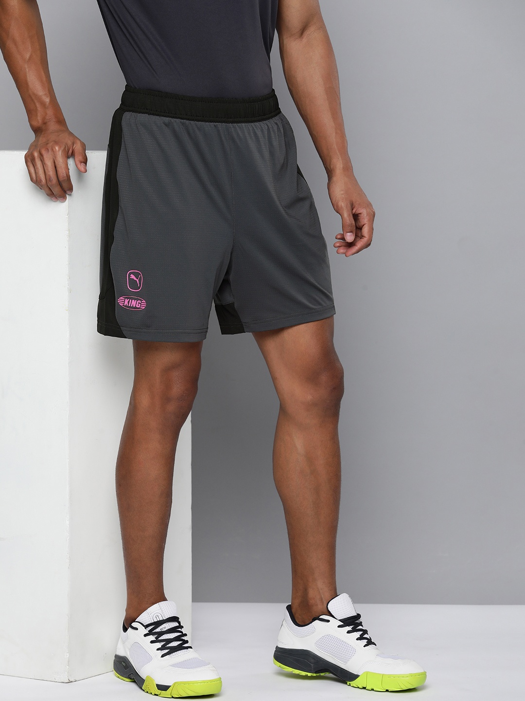 

Puma Men King Pro Football Sports Shorts, Charcoal