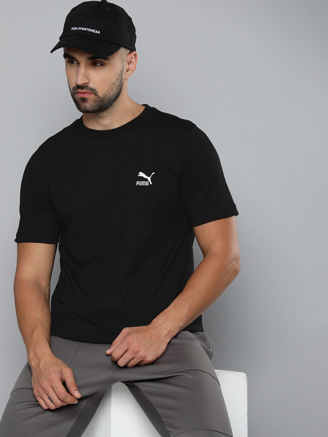 

Puma Men Classics Small Logo Pure Cotton T-shirt, Black