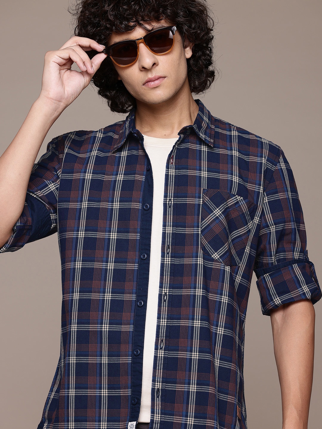

Roadster The Life Co. Men Checked Pure Cotton Shirt, Navy blue