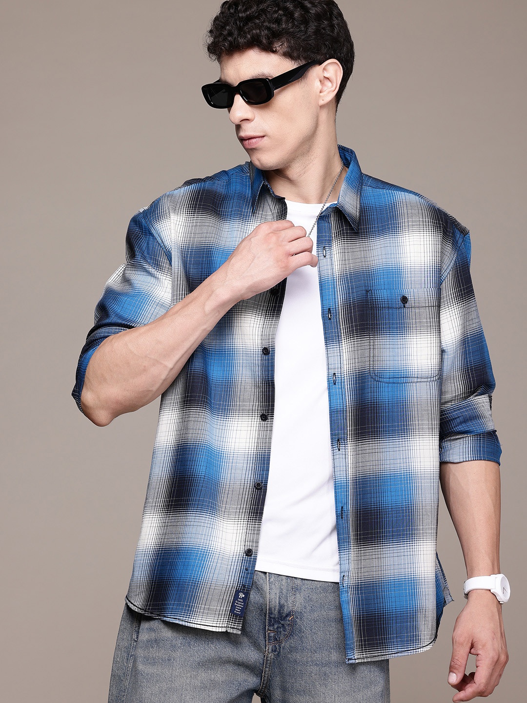 

The Roadster Lifestyle Co. Pure Cotton Opaque Checked Relaxed Casual Shirt, Blue