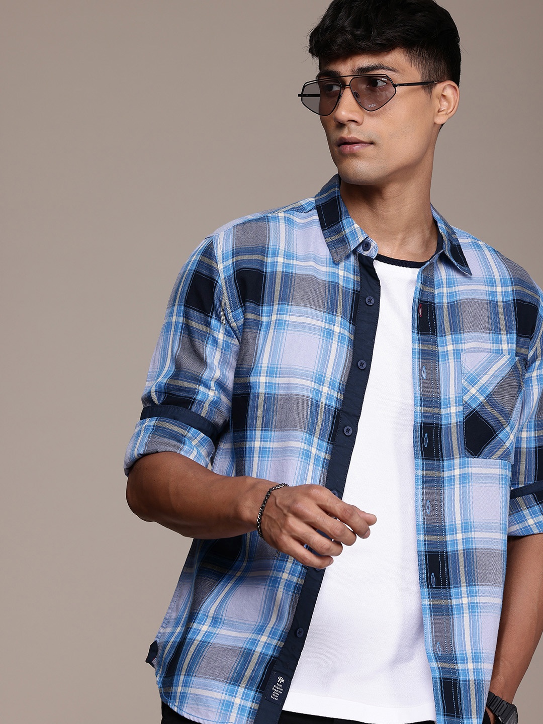 

The Roadster Life Co. Checked Pure Cotton Casual Shirt, Blue
