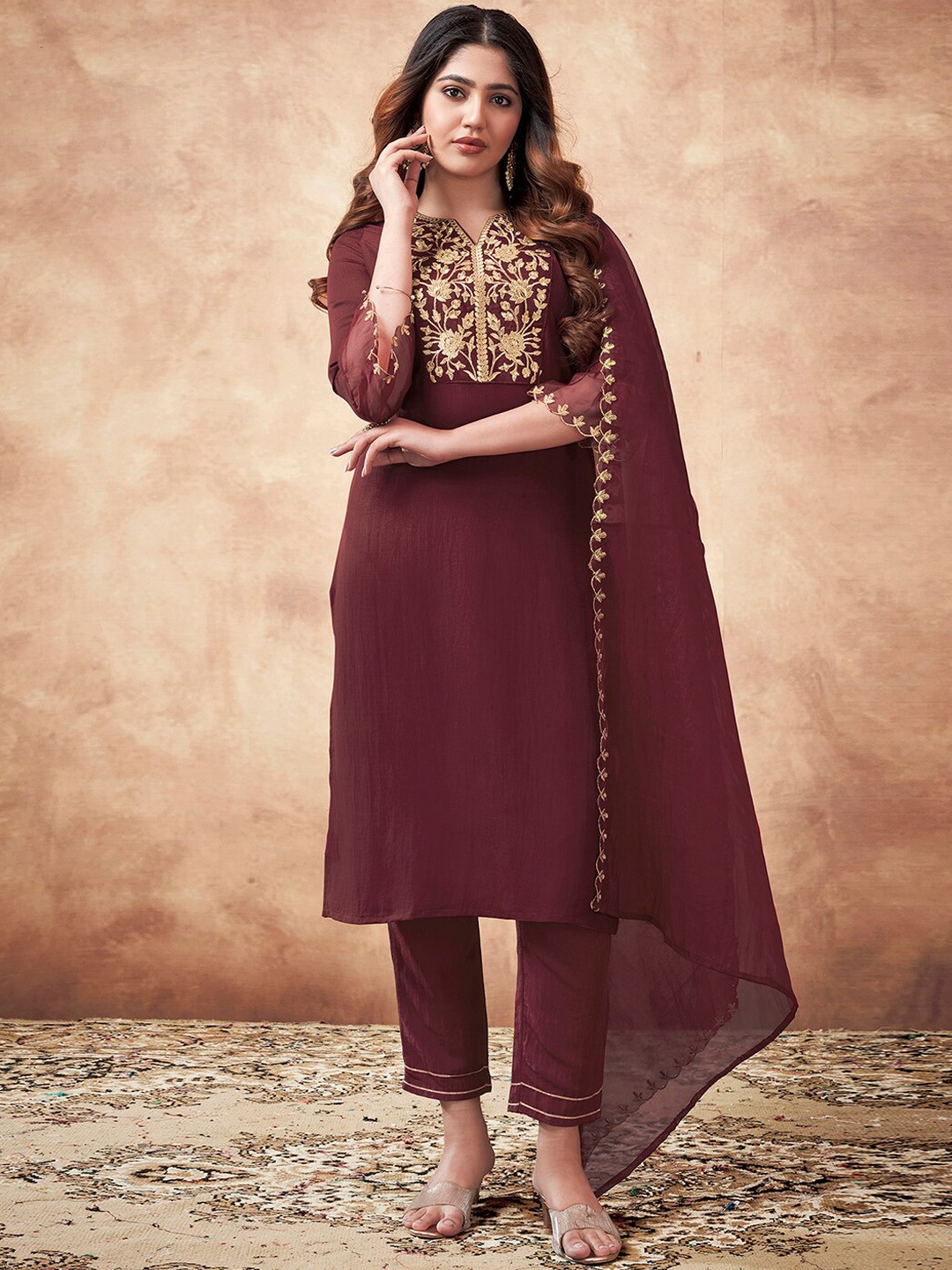 

KALINI Ethnic Motifs Yoke Design Kurta with Trousers & With Dupatta, Maroon