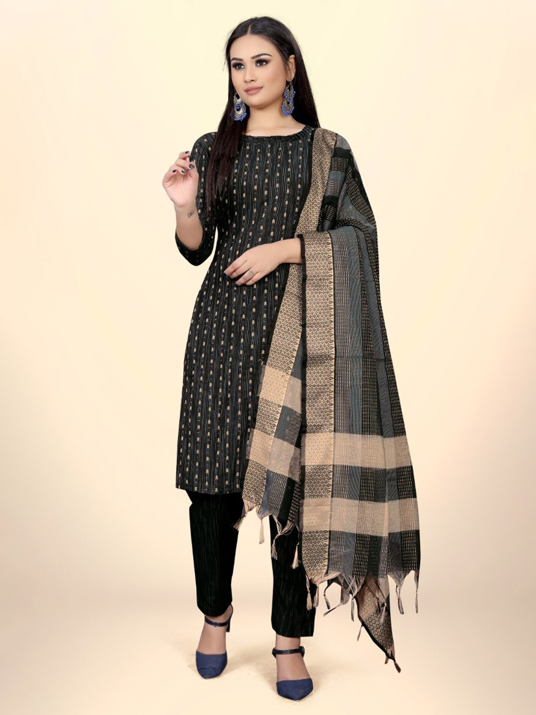 

LeeliPeeri Designer Ethnic Motifs Jacquard Woven Design Unstitched Dress Material, Black