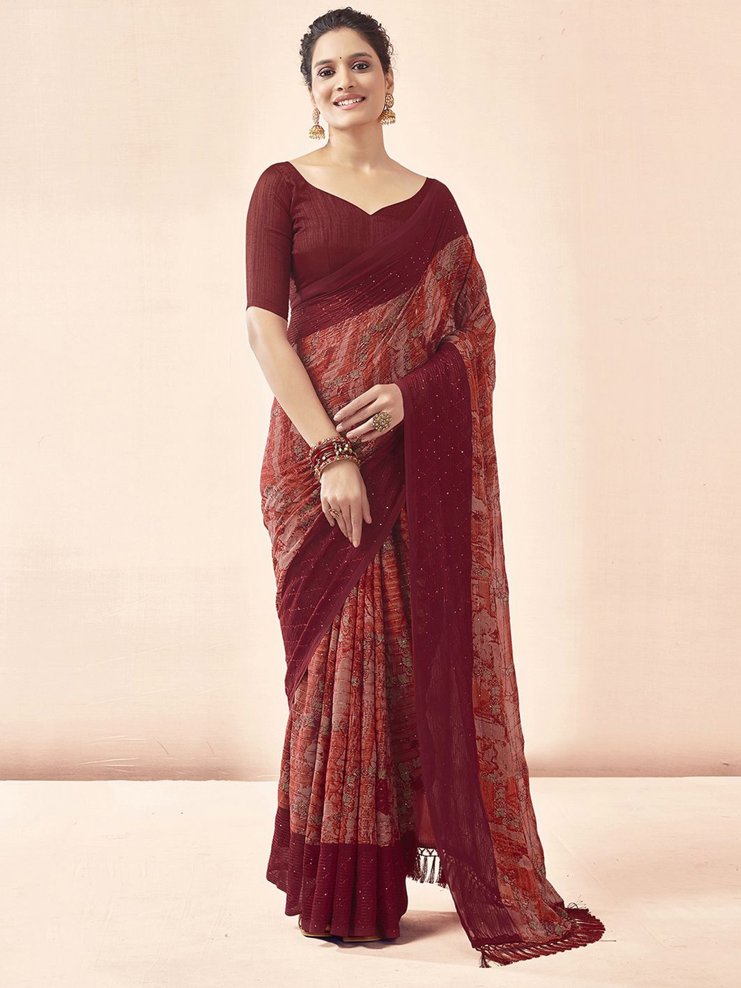 

Mitera Maroon Abstract Printed Sequinned Saree