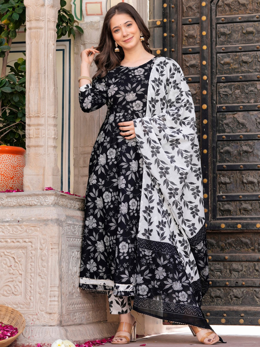 

KALINI Floral Printed Straight Anarkali Kurta With Palazzos & Dupatta, Black